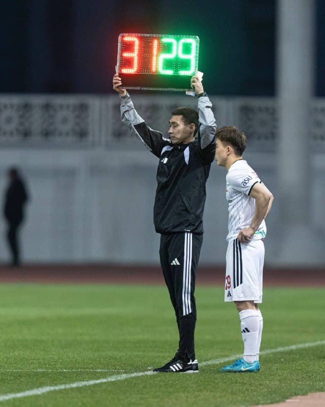 Мирам Кикбаев ҚПЛ-да дебют жасады