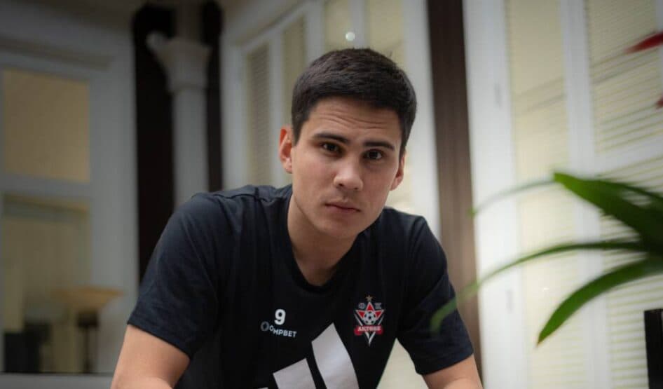 Ресми: Оралхан Өміртаев Ақтөбе ФК ойыншысы